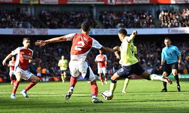 1728178405612050505.jpg 4870.jpg